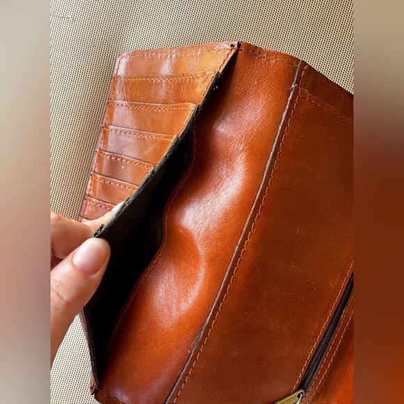 Patricia Nash Brown, Tan, Army Green & Black Leather Print Wallet. - Picture 3 of 11